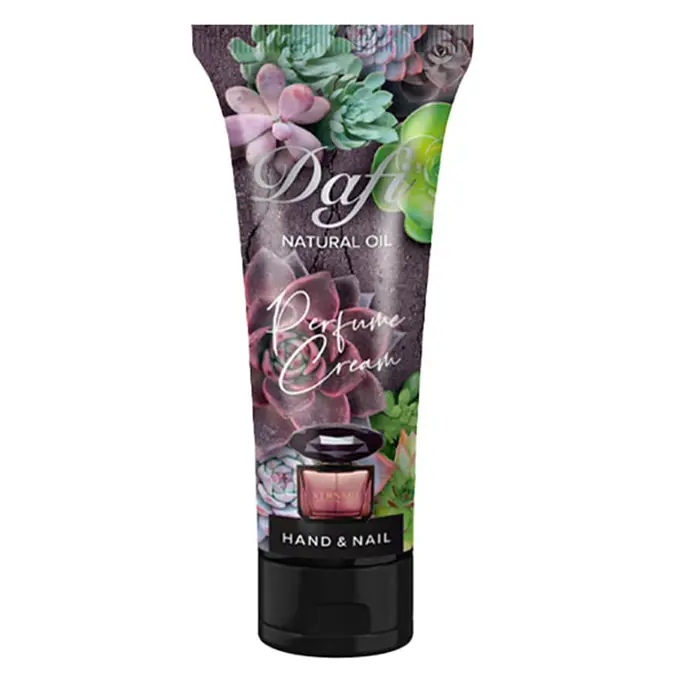 تصویر از کرم مرطوب کننده دست و ناخن انواع پوست بزرگسالان ورساچه دافی 75 ml تولیدی و بازرگانی سیلانه سبز ایران